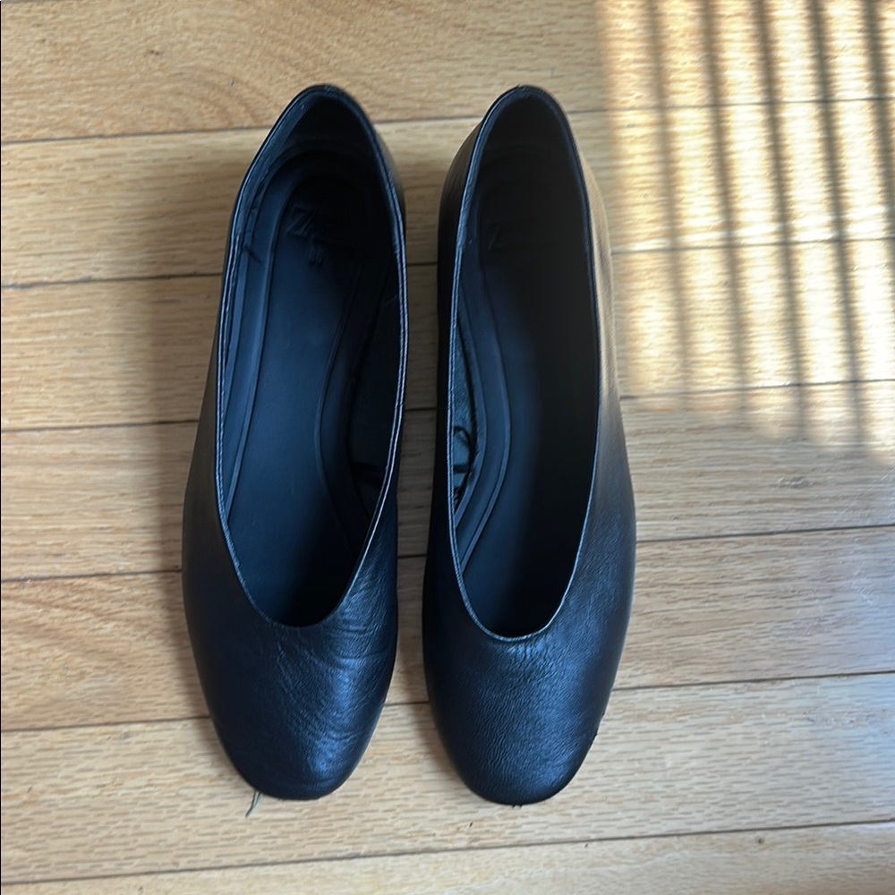 Zara Black Leather Flats Minimalist Design